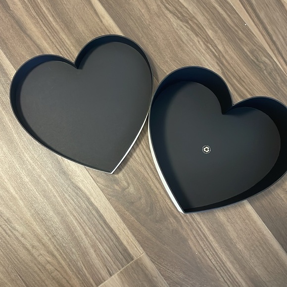 EMPTY Jo Malone London Heart Shaped Cardboard Box - Picture 3 of 6